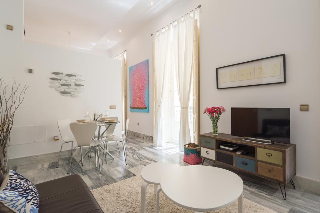Appartamento Plaza Picasso Málaga Esterno foto